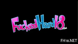 Massage nu sensuel avec huile corporelle intégrale