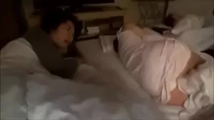 Asiatique baisée en secret - Caméra cachée amateur