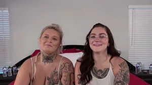 MILFs BBW se font défoncer par des bites interraciales