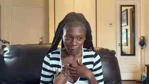 Première baise interraciale de la blackette amatrice