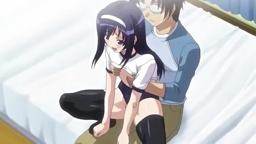 Demi-sœur de 18 ans baisée pour la première fois hentai
