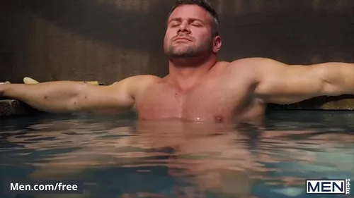 Mason Max se fait enculer par Jackson Cooper - Men.com