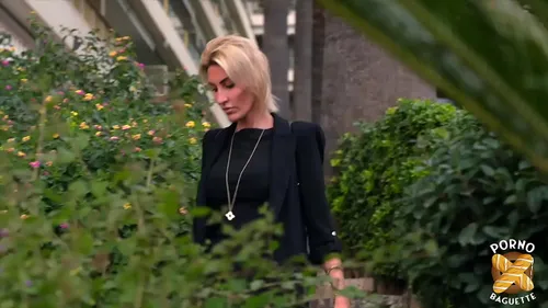 Psychologue belge baise devant son mari voyeur