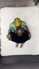 2 blacks aux grosses bites se baisent hardcore gay
